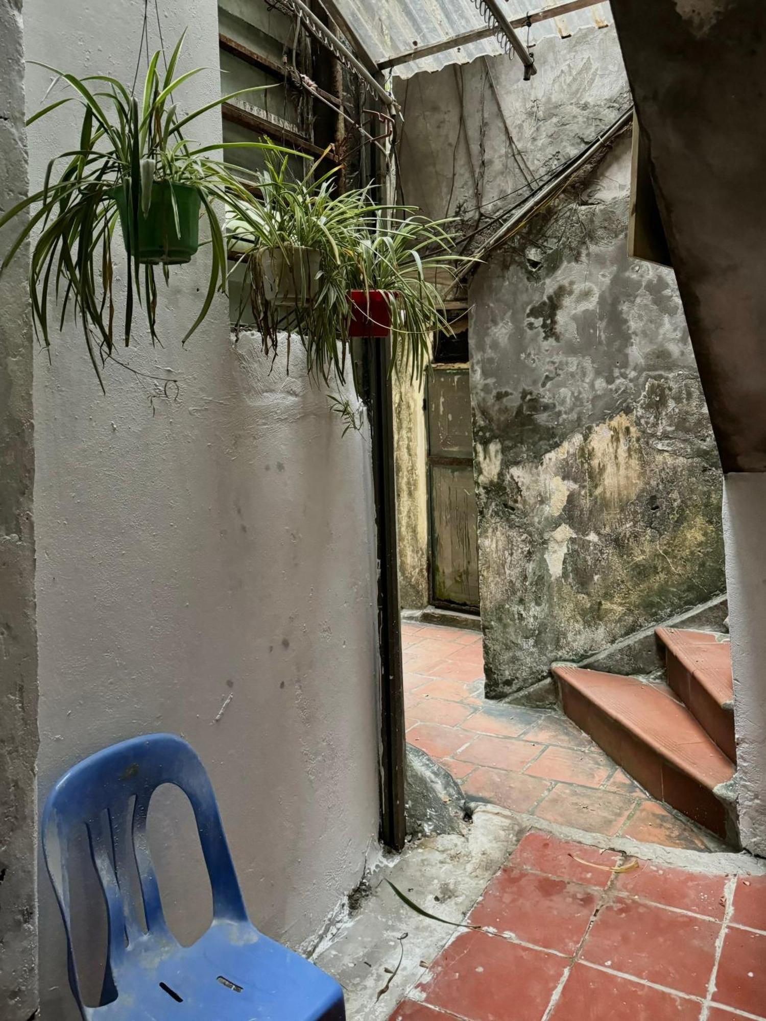 Hidden Gem Homestay 2 Hanoi Buitenkant foto