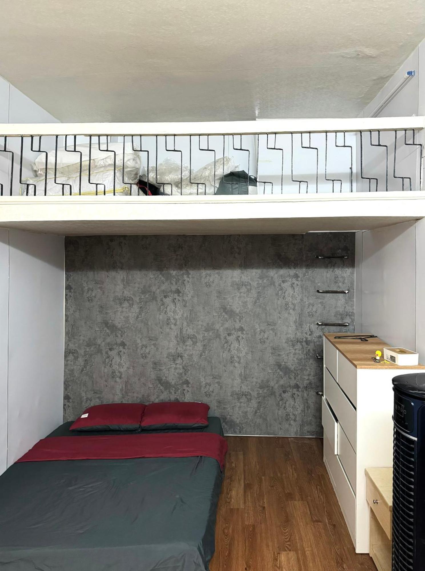 Hidden Gem Homestay 2 Hanoi Buitenkant foto
