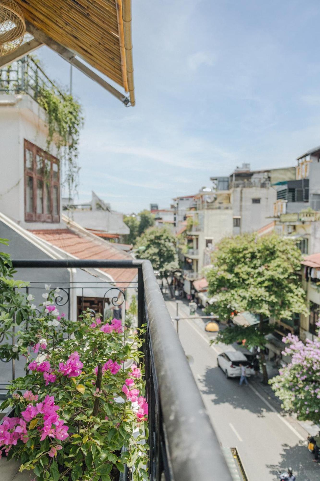 Hidden Gem Homestay 2 Hanoi Buitenkant foto