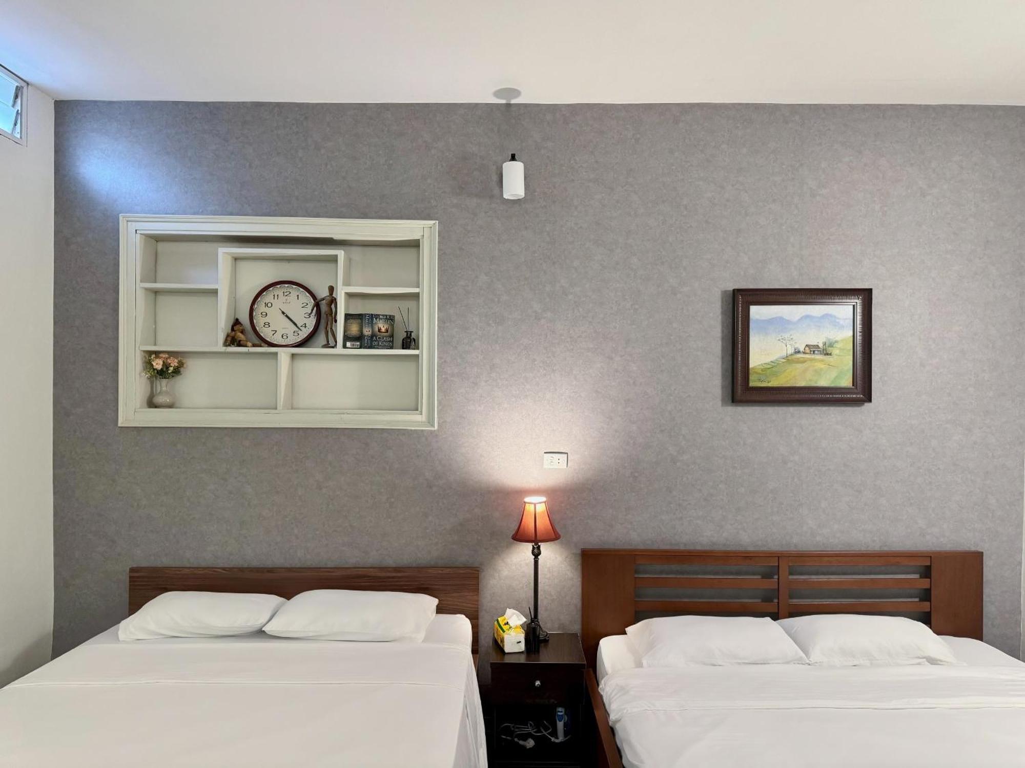 Hidden Gem Homestay 2 Hanoi Buitenkant foto