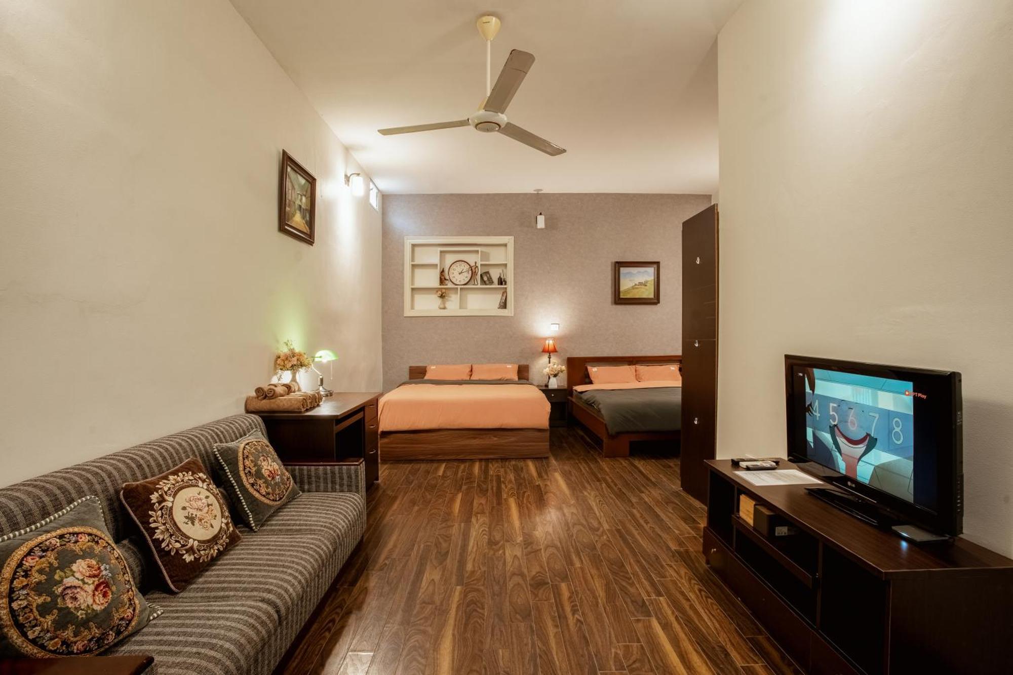 Hidden Gem Homestay 2 Hanoi Buitenkant foto